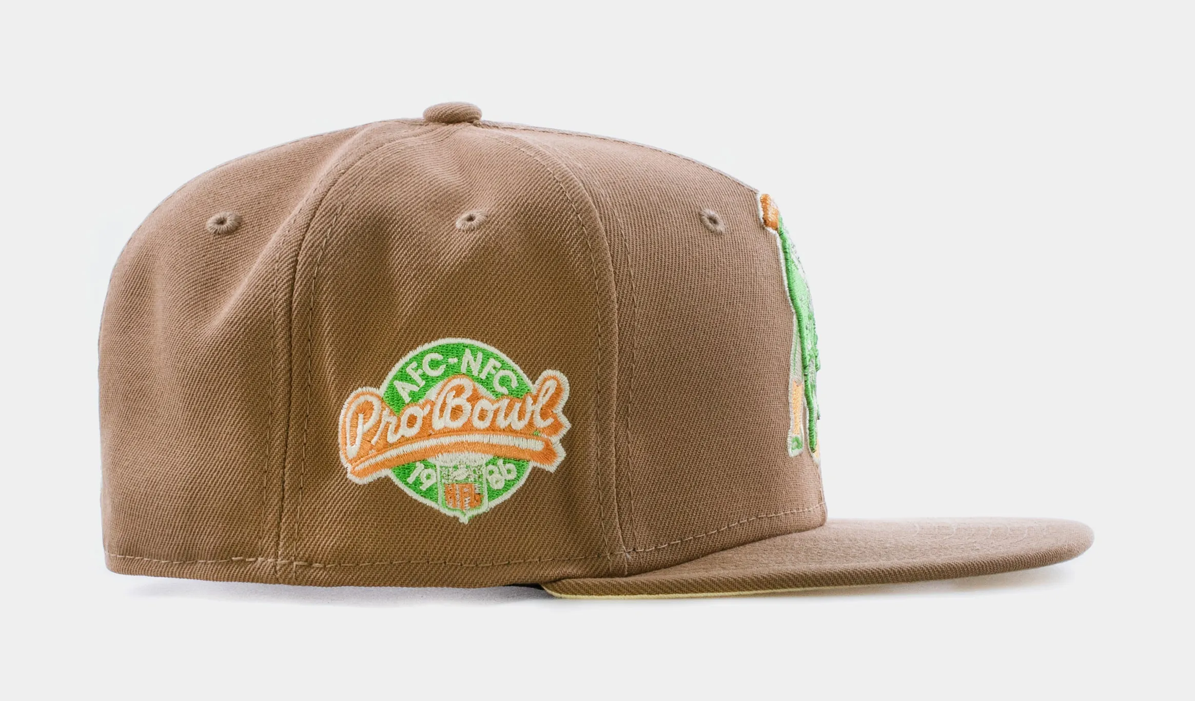 Shoe Palace x New Era Legends Pack New England Patriots 59Fifty Fitted Cap Mens Hat (Brown)