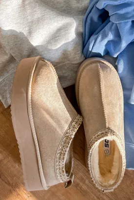 Soda Eagle Slip On Lug Sole Sherpa Lined Slippers