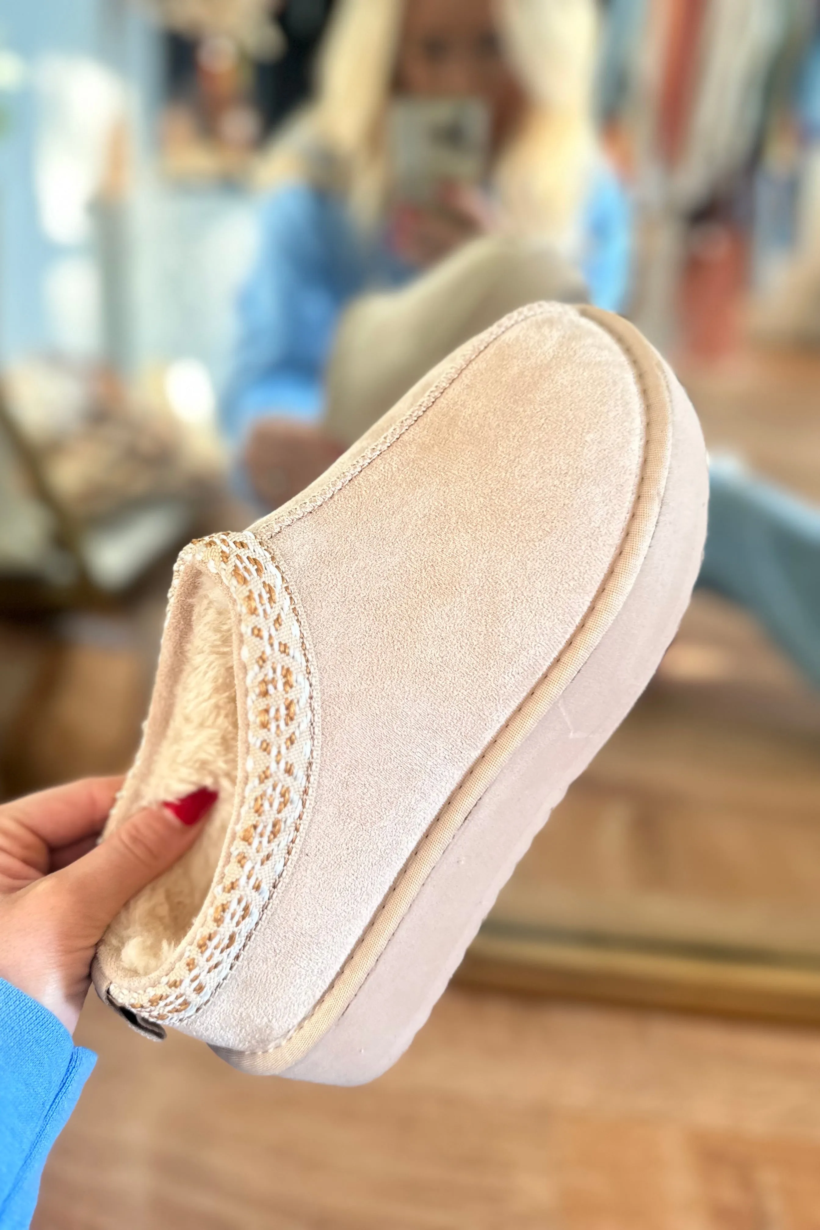 Soda Eagle Slip On Lug Sole Sherpa Lined Slippers