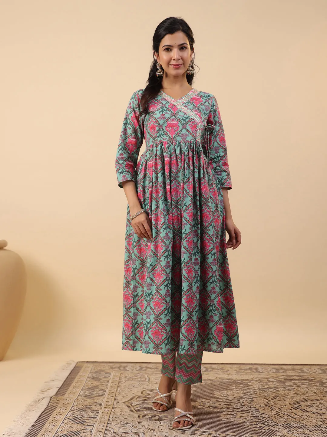 Women Green Cambric Co-Ords